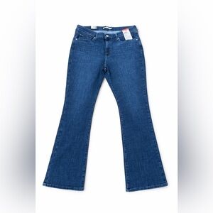 Levi’s Classic Bootcut Jeans Women’s Size 16 Short Dark Wash Mid Rise NWT